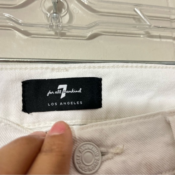 7 For All Mankind High Waist Cropped Straight White Jeans Size 29 - Picture 10 of 12